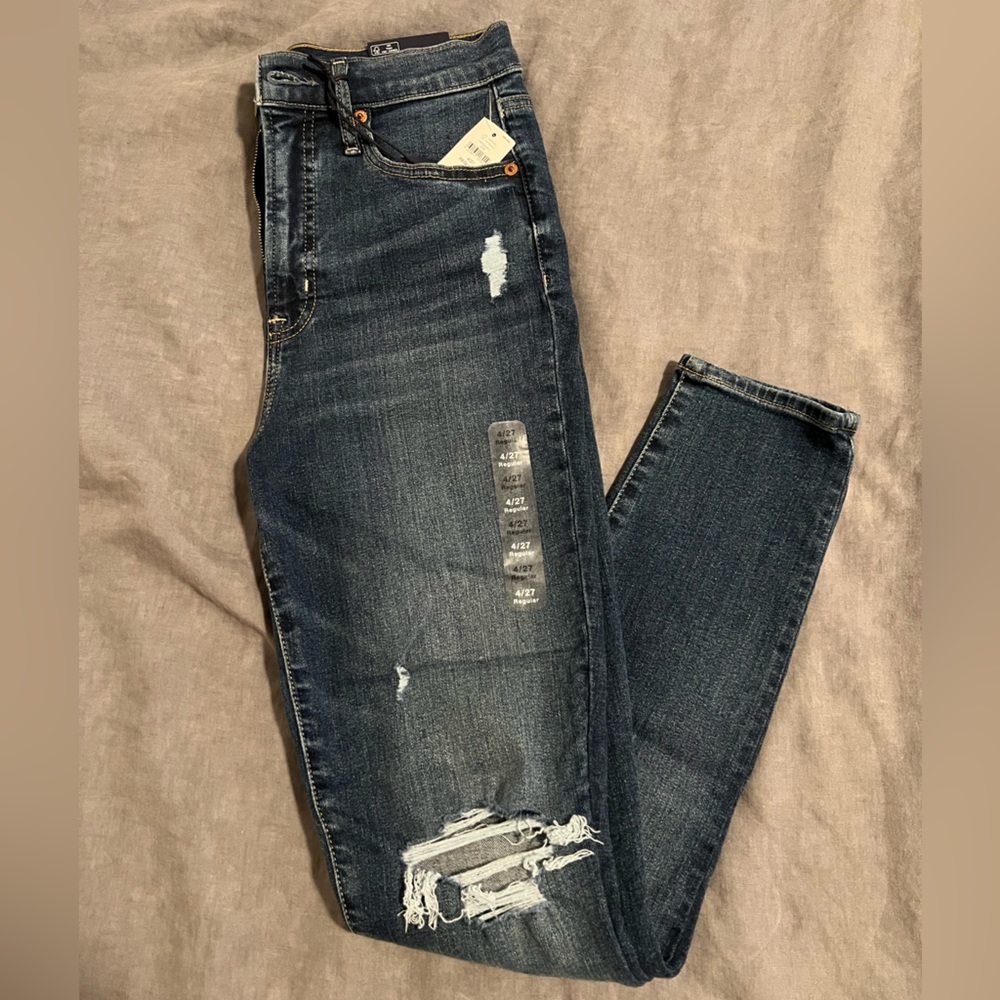 NWT Gap skinny jeans 27/4